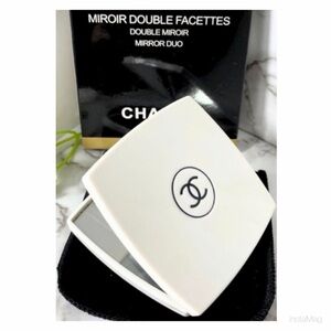 NEW Chanel Compact Mirror Double Facettes Duo Codes Couleur White